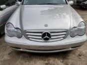 05賓士BENZ W203 C200K零件車報廢車拆賣電腦ABS後視鏡儀表板方向盤尾燈大燈發電機壓縮機冷氣面板風扇保桿