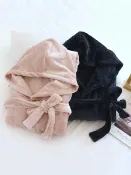 浴袍 秋冬季法蘭絨保暖女士連帽睡袍北歐風簡約純色珊瑚絨家居袍厚浴袍 三木優選