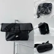 【NIKE 耐吉】NIKE 黑色 大容量 工裝風 單肩包 斜跨包 運動休閒 運動斜背包 男女同款 BG011-101A