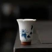 全球選品1館 生活百貨 秋菊花瓣茶杯聞香杯復古陶瓷手繪功夫茶普洱小號單杯品茗杯主人杯