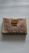 FENDI 芬迪經典中夾