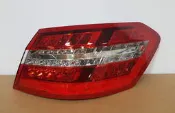 Benz 賓士 W212 前期 2009-2012 美規 E-class原廠 LED 右邊 RH 副駕 尾燈 Odelo