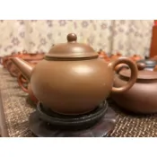 早期中國宜興 紫朱泥紫砂茶壺