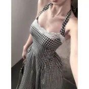出清不補 長裙小禮服 禮服洋裝 連衣裙 長裙 長洋裝 連身長裙 設計感花邊拼接格紋抹胸掛脖連衣裙夏季高級感氣質大擺裙收腰