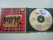 舊CD 音樂專輯 The Queen's Royal Pipers Journey Through Scotland