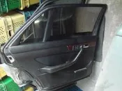 W126 300SEL 左後門底微鏽-拆賣-升降機/門板/玻璃/電動椅開關/核木飾板/水切等