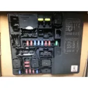 小N NISSAN TIIDA LIVINA 繼電器 保險絲 保險絲模組 BLUEBIRD IPDM