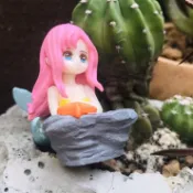 Rainxpluie 知雨若泥 少女盆栽組盆•園藝花盆配件擺件•台灣出貨•水族魚缸景觀•小物 趴在石頭上的粉紅美人魚