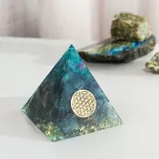 預訂【藍髮晶、彩螢石】奧根水晶能量金字塔Orgonite 6x6cm