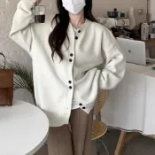 (店+)【D.studio】韓系寬鬆慵懶風休閒針織外套 毛衣 針織上衣 長版外套 女裝 衣服 上衣 保暖外套 冬天外套 J368
