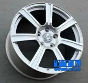 【員林 小茵 輪胎 舘】 20吋輕量化 鍛造鋁圈 日系5X114.3 9J ET35 銀車面 (只有11kg喔)