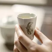 手工直口茶杯 功夫茶具 品茗杯 聚香杯 聞香杯 青瓷手繪 窗蘭設計 擬古風格 茶道配件
