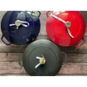 【愛咪雜貨小舖】全新 Staub 飯鍋 和食鍋 鑄鐵鍋 圓鍋 媽咪鍋 燉飯鍋 26cm 送限量帆布袋