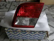 原廠 NISSAN CEFIRO A33 2.0 01 後燈右邊(內) 倒車燈 03年 新車改3.0拆下 另有各車系車燈,零件 歡迎詢問及指教