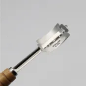 弧形麵包割刀 碳鋼割刀 麵包割刀 歐式麵包刀 軟歐包整形刀  割紋刀  烘培用具 歐包刀 法棍 法國麵包割紋刀