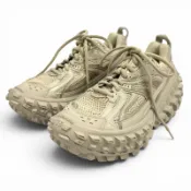 【DOKODEMO】狀況極佳 ★ BALENCIAGA 685611 Bouncer logo 網眼繫帶低筒運動鞋，米色，24 碼，女款，帶鞋盒。