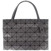【ISSEY MIYAKE 三宅一生】BAOBAO 皮紋方格7x10拉鍊托特包(灰色)