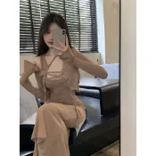 新品純欲吊帶連衣裙女秋季卡其色辣妹收腰高級氣質包臀中長款魚尾裙子嚴選