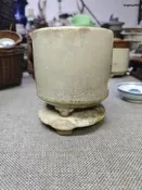 清代石灣窯三足香爐，帶底座，全品，釉靣自然開片，造型厚