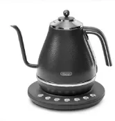 綠野春風百貨場 DeLonghi 【日本代購】迪朗奇 電熱水壺 細口壼 快煮壺 1L KBOE1230J - 鐵灰