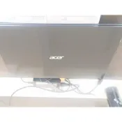 ACER V3-571G螢幕破裂更換 畫面顯示異常 轉軸故障 殼裂 軸殼卡住 不開機 不過電 會自動斷電 主機板故障維修