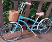 捷安特24 吋淑女車4000 元  鐵鍋蓋 直徑200 元21.7  玻璃鍋蓋200 元22.7 公分