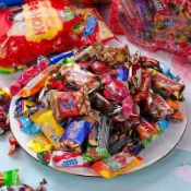 俄羅斯進口糖果混閤巧克力糖紫皮糖多種糖果混裝禮包喜糖批髮