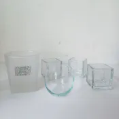 【拾元家託售品】淺綠色透明厚玻璃四方杯／布丁杯／奶酪杯／果凍杯／蠟燭杯／燭台