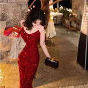 溫柔氣質🥻性感亮片吊帶連衣裙女輕奢名媛小衆高級感party晚禮服魚尾裙子