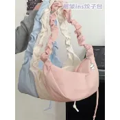 【桃園出貨】新款韓國小眾褶皺餃子包女百搭簡約少女斜挎包ins氣質通勤單肩包