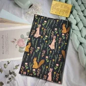動物系列-韓國棉布黑底花園粉兔布書套-手冊套-布書衣適用A5-25K