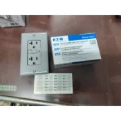 全新 美國 EATON COOPER SGF20GY 125V20A GFCI  防漏電插座 醫療級插座