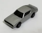 UCC Nissan Skyline GTR 模型車 1/64