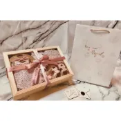 (店+)女寶寶禮盒 粉碎花·彌月禮盒·滿月禮·嬰兒禮盒·新生兒禮盒·滿月送禮·彌月禮·寶寶禮盒·女寶禮物·週歲禮