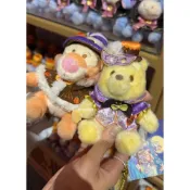 (店+)【Disney 迪士尼】DISNEY 迪士尼 萬聖節造型 小熊維尼 / 跳跳虎 娃娃吊飾
