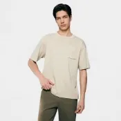 GIORDANO 男裝寬鬆口袋短袖T恤 Liquid Touch系列【雙色任選】
