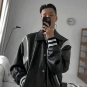 🇰🇷韓國 自訂 ｜槍背帶 設計 拼接 皮革 防風 棒球外套 皮外套 男生 黑白 撞色 男女不拘 翻領 外套 男 秋冬