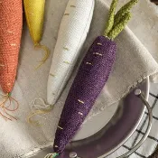 純手縫 紫蘿蔔 Rainbow carrots (Purple) / 吊飾 / 手作布偶