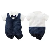 (店+)【雪倫小舖】男寶寶滿月西裝 新生兒包屁衣 爬服 寶寶短袖哈衣 抓周禮服 收涎小西裝 藏青條紋紳士