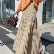大裙擺小衆半身裙遮肉簡約百褶大碼200斤胖妹妹高檔過膝女半身裙