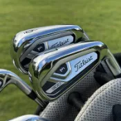 宜家二居 正品Titleist T300高爾夫鐵桿組高爾夫球桿高容錯遠距離