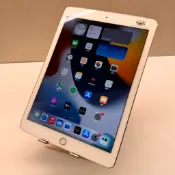 插卡版iPad Air 2 瑕疵機出清 64GB 金色 🔋60% 功能有異常 機況在商品詳情。A1567 零件機 故障機