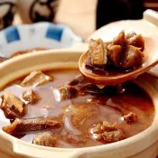 【土羊哥】紅燒無皮羊肉爐團聚套餐*2組(2740g/組;鍋物;年菜;含運;鍋物/火鍋/湯底/火鍋料/火鍋肉片)