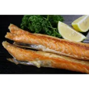 【萬象極品】鮭魚肚條/約685g±3%~香煎燒烤鹽烤煮味增湯都適合~柔嫩肉質含有豐富的油質是行家最愛