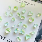 Rainbow Nail K9 摩卡嫩綠尖底鑽 18顆混合 堆鑽 美甲大鑽
