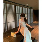 千姿色重工氣質方領鏤空天絲針織大擺洋裝收腰長裙女夏新款白