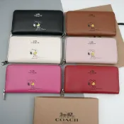 「現貨」+「預購」COACH美國outlet  新款史努比聯名款小狗圖案錢夾 拉鏈錢包 可愛個性長夾