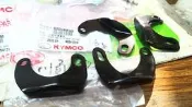公司貨，LBE8 主腳架彈簧掛鉤：KTR 三代 ZING 勁150 AIR 勁爆中柱彈簧掛勾月眉鐵駐車中立腳架彈簧月眉勾