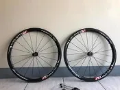 -中年大叔- 售完 Vision Metron 40 OPEN 一級輪組 ZIPP BORA 可參考