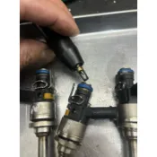 BENZ W204 c250 cgi m271 evo 整新噴油嘴 含噴油嘴線組、油軌、油軌壓力感知器 怠速抖動不穩